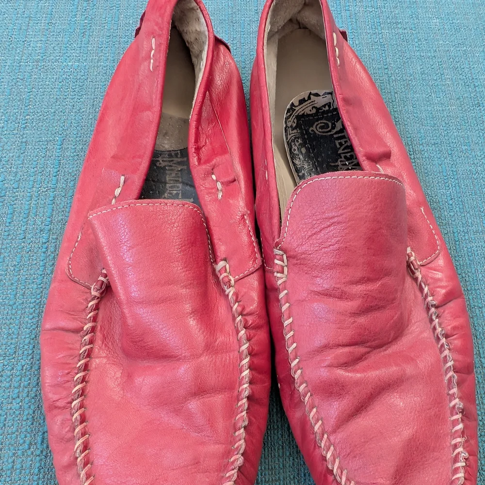 Steve Madden Red/Pink Loafers